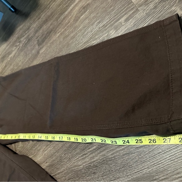 Aritzia TNA wide leg greenwhich pants - Picture 5 of 10